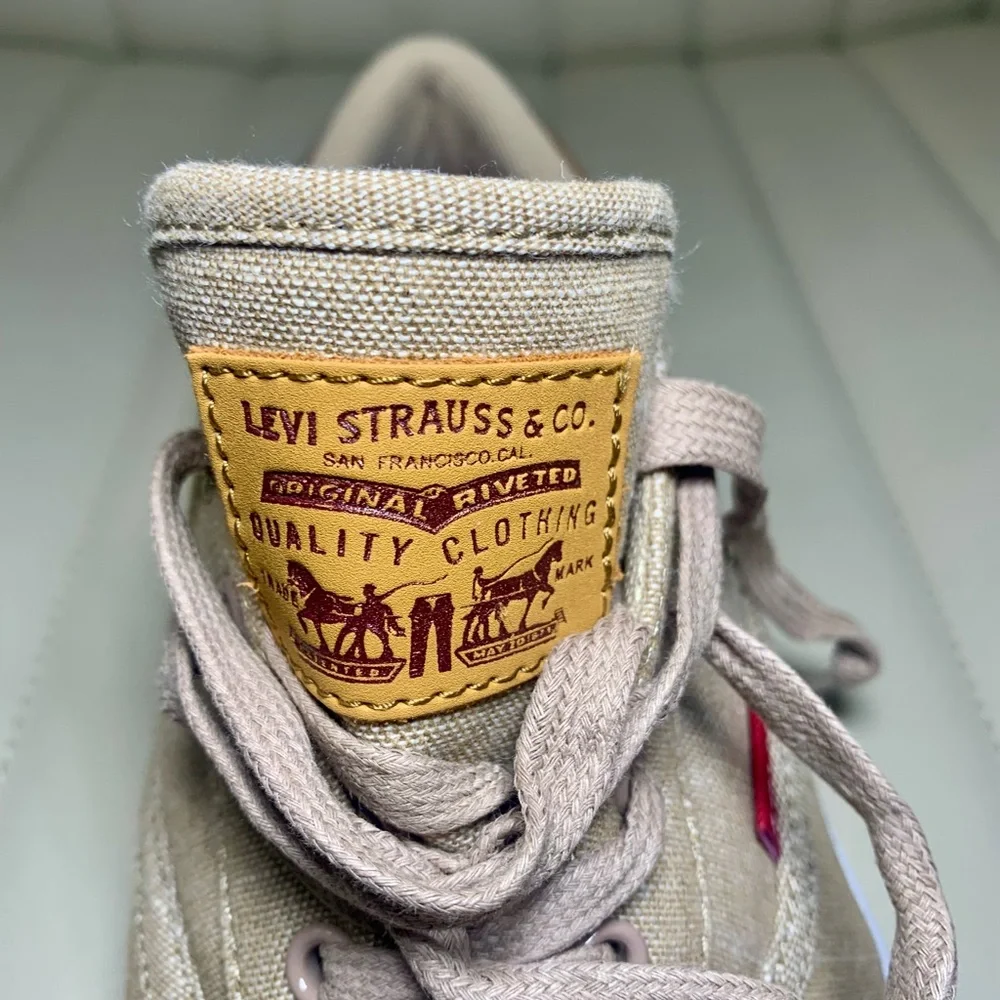 Levi's KHAKI/TAN Men's Ethan Chambray‎ Sneakers, US Size 9